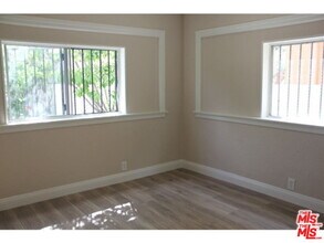 1120 S Plymouth Blvd in Los Angeles, CA - Building Photo - Building Photo