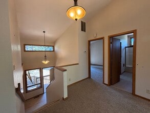 22 Klamath Ln in Sunriver, OR - Building Photo - Building Photo