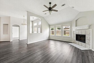 4730 Orchard Blossom Way in Houston, TX - Building Photo - Building Photo