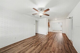 4727 Eldorado Dr in Tampa, FL - Building Photo - Building Photo