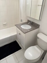 55 River Dr S in Jersey City, NJ - Foto de edificio - Building Photo