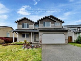 21007 82nd St E in Bonney Lake, WA - Building Photo