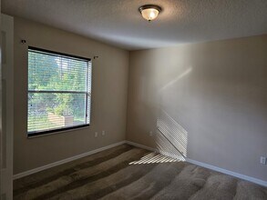 34 Richmond Dr in Palm Coast, FL - Building Photo - Building Photo
