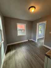 3726 Gratiot Ave in Flint, MI - Building Photo - Building Photo