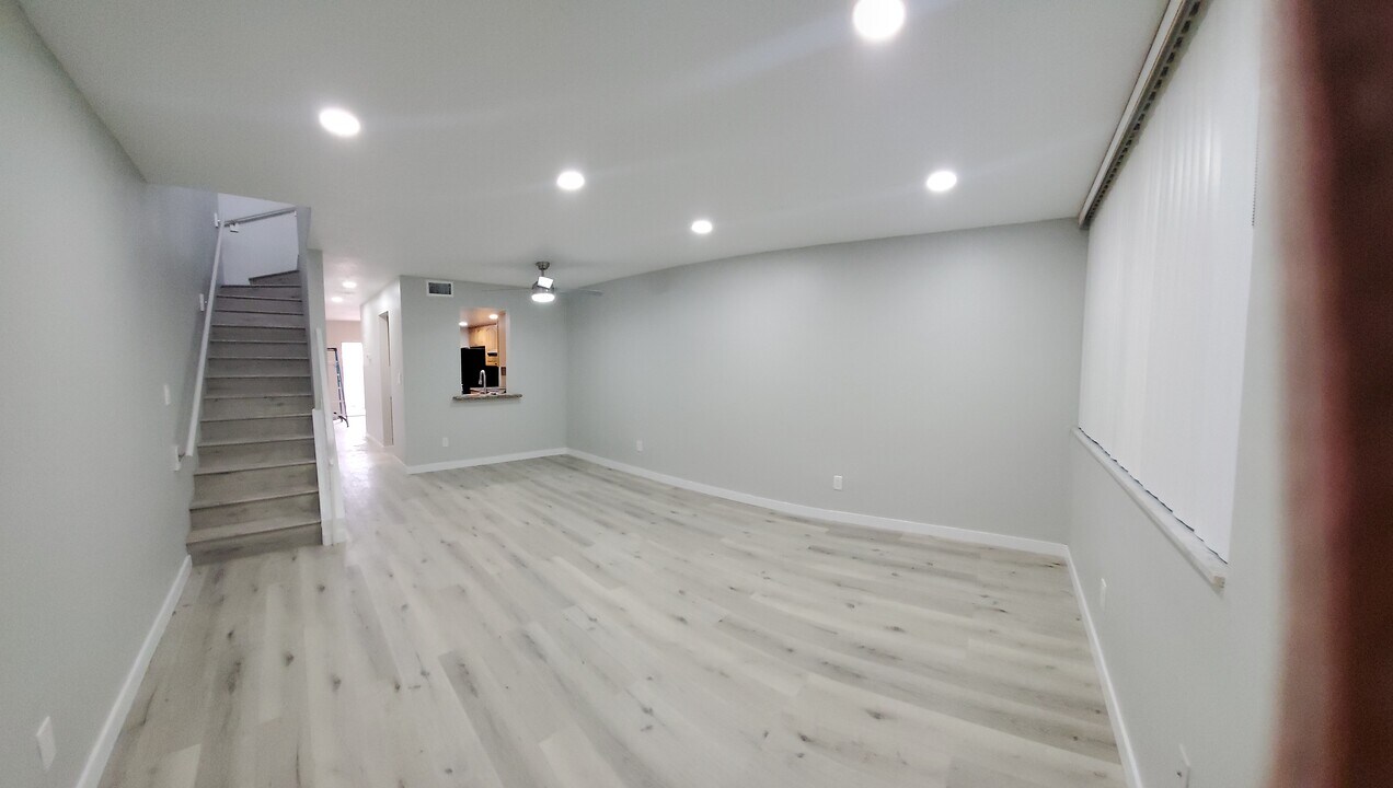 1114 N 17th Ave in Hollywood, FL - Building Photo