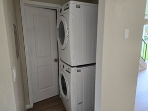 2762 SE 7th Ave in Albany, OR - Building Photo - Building Photo