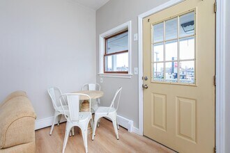 29 Ocean Blvd in Hampton, NH - Building Photo - Building Photo
