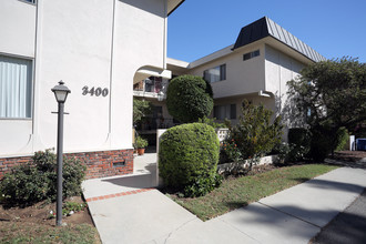 3400 Greenfield Ave in Los Angeles, CA - Building Photo - Building Photo