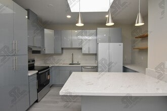 940 Hausten St in Honolulu, HI - Building Photo - Building Photo