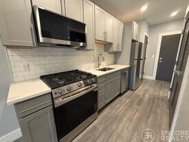 365 Western Ave in Boston, MA - Building Photo