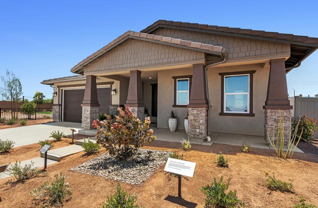 6212 Pondera St in Lancaster, CA - Building Photo