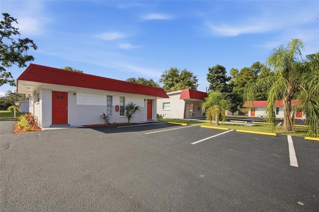 property at 1304 Morris Park