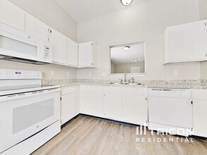 4669 Driftwood Ln in Greenwood, IN - Building Photo - Building Photo