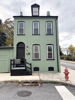 509 E Strawberry St in Lancaster, PA - Building Photo