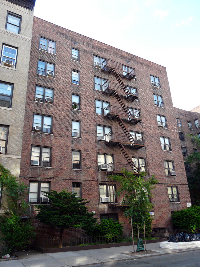 2324 Walton Ave in Bronx, NY - Building Photo - Building Photo