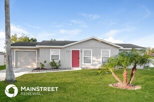 651 N Delmonte Ct in Kissimmee, FL - Building Photo