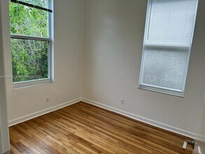 4215 Sheridan Ave in Miami Beach, FL - Building Photo - Building Photo
