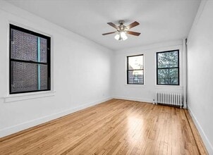 402 Bay Ridge Pkwy in Brooklyn, NY - Building Photo - Building Photo
