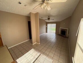 20206 Newmint Dr in Katy, TX - Building Photo - Building Photo