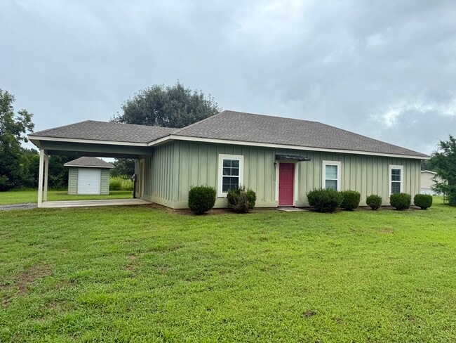 property at 751 Old Toomsboro Rd