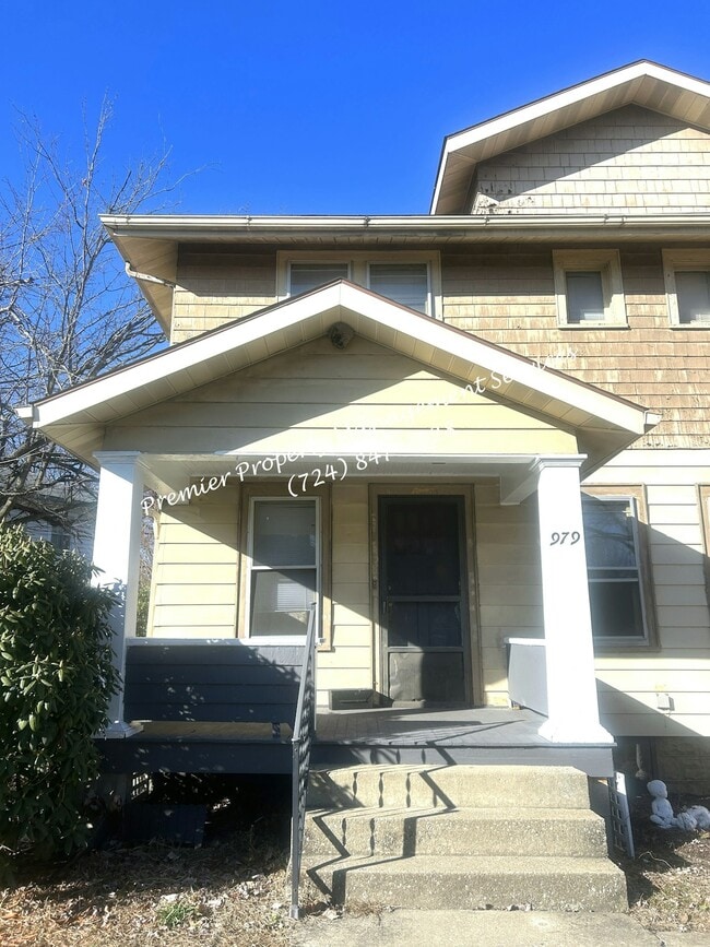 property at 979 King St