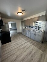 416 N 4th St, Unit 416.5 in River Falls, WI - Building Photo
