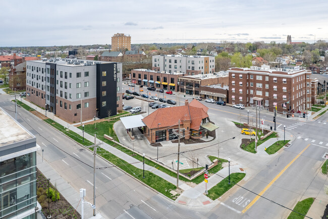 3809 Farmam St in Omaha, NE - Foto de edificio - Building Photo