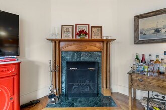 199 Marlborough St, Unit 303 in Boston, MA - Foto de edificio - Building Photo