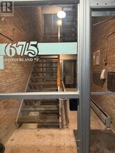 675 Wonderland Rd S in London, ON - Building Photo - Building Photo