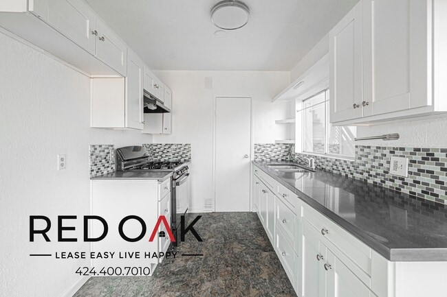 476 Crane Blvd in Los Angeles, CA - Building Photo - Building Photo