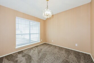 829 Windswept Dr in Cedar Hill, TX - Building Photo - Building Photo