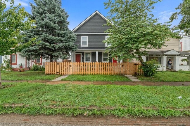 property at 209 N Addison St