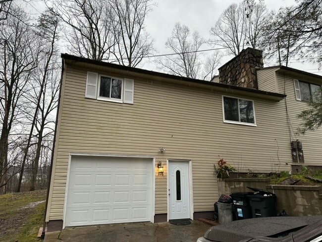 property at 96-106 Forest Dr