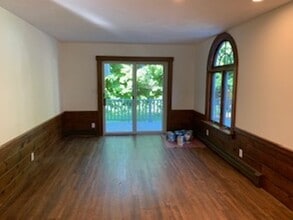 627 West in Walpole, MA - Building Photo - Building Photo