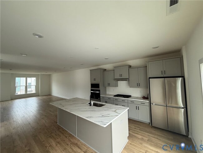 15390 Oasis Sun Aly in Midlothian, VA - Building Photo - Building Photo