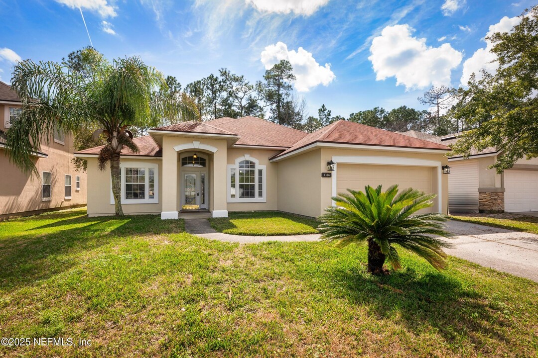 1326 Azteca Dr in Jacksonville, FL - Building Photo