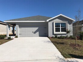 327 Tanager St in Haines City, FL - Building Photo