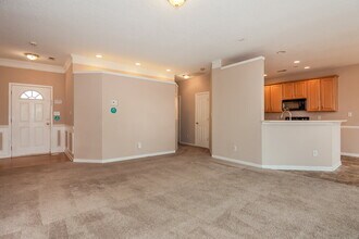 12330 Summer Creek Ln in Charlotte, NC - Building Photo - Building Photo