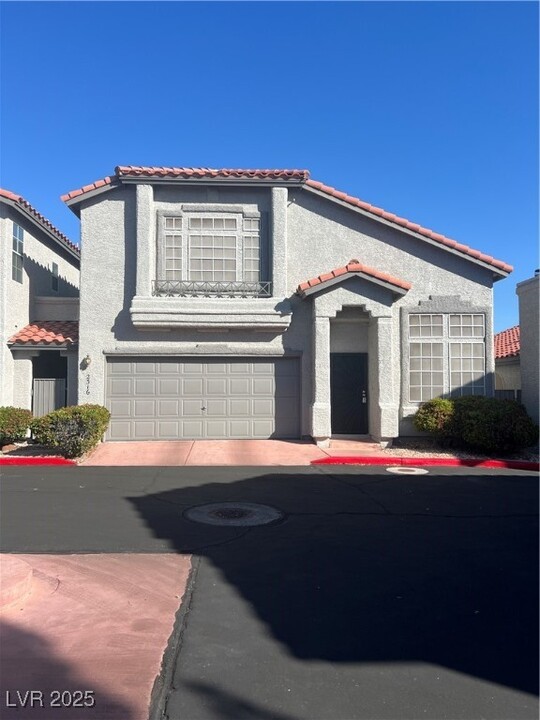 2316 Ramsgate Dr in Henderson, NV - Building Photo