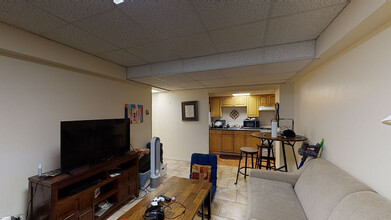 14 Glenville Ave, Unit B6 in Boston, MA - Building Photo - Building Photo