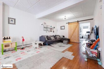 225 Court St in Brooklyn, NY - Building Photo - Building Photo