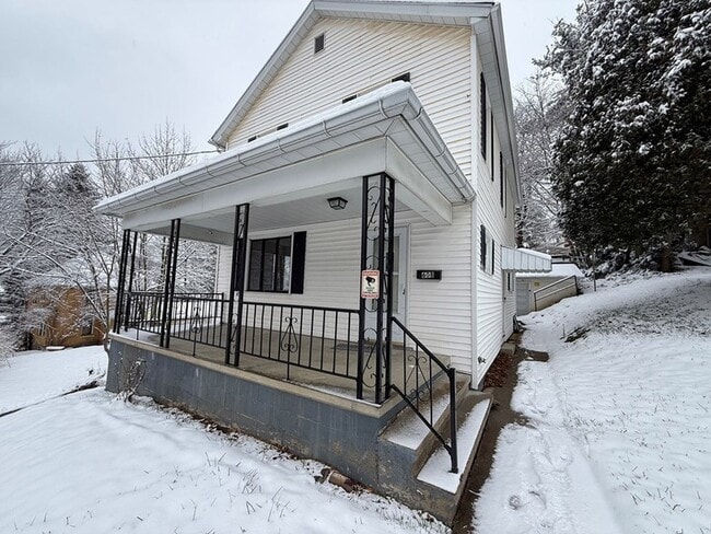 608 Cooper Ave in Oil City, PA - Building Photo - Building Photo