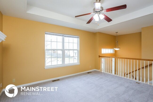 1507 NW High View Dr in Grain Valley, MO - Foto de edificio - Building Photo