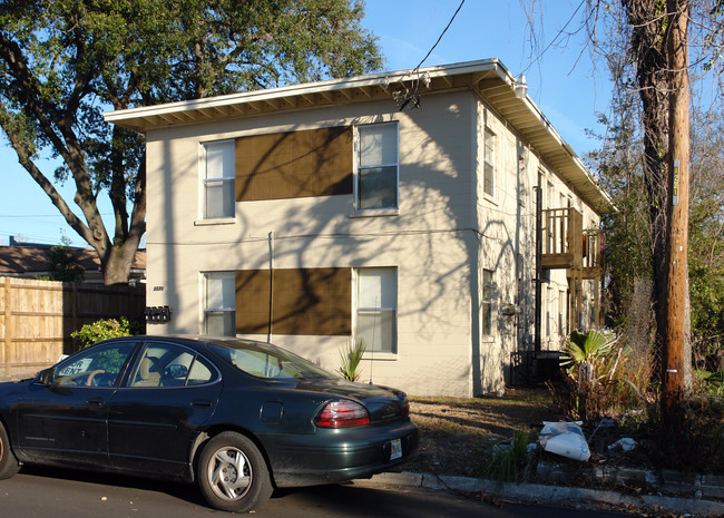 1271 19th St in Jacksonville, FL - Foto de edificio - Building Photo