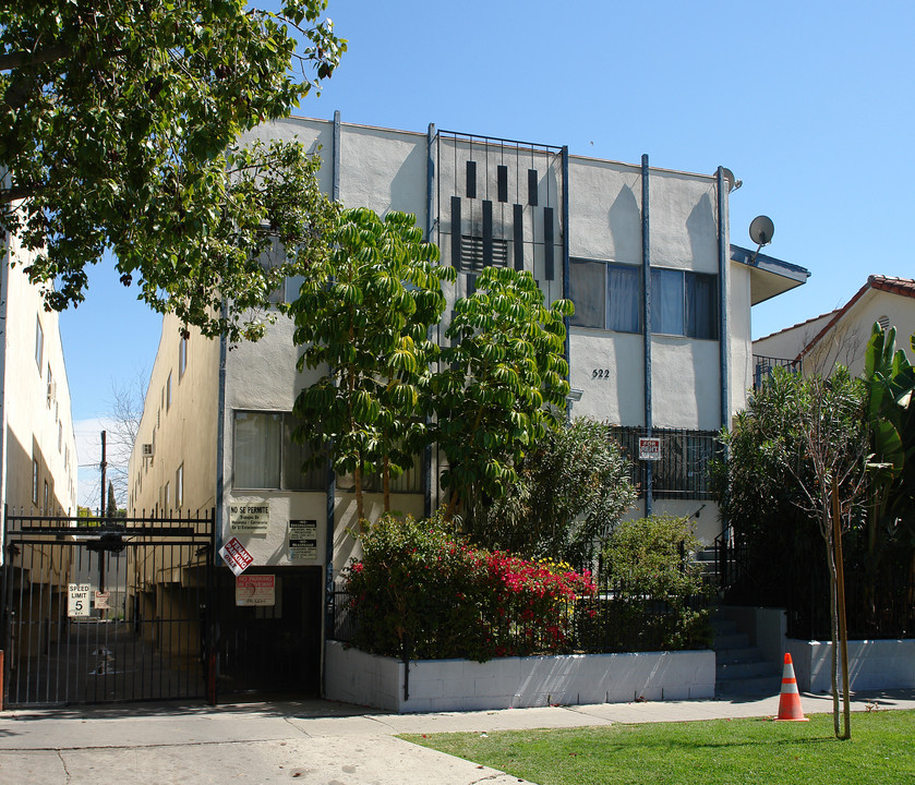 522-528 N Alexandria Ave in Los Angeles, CA - Foto de edificio