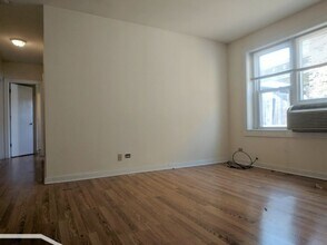 1850 N Humboldt Blvd in Chicago, IL - Building Photo - Building Photo
