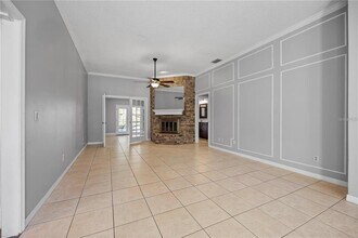 1071 Corkwood Dr in Oviedo, FL - Building Photo - Building Photo