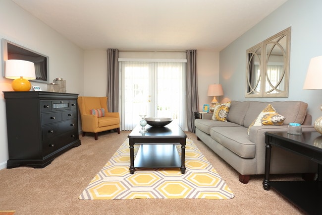 The Clara in Clarkston, GA - Foto de edificio - Building Photo