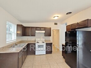 2233 Monteau Dr in Jacksonville, FL - Building Photo - Building Photo