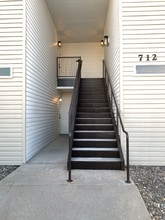712 Oakmont Rd, Unit Apt 3 in Billings, MT - Foto de edificio - Building Photo